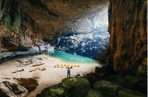 vietnam-son-doong-cave-b