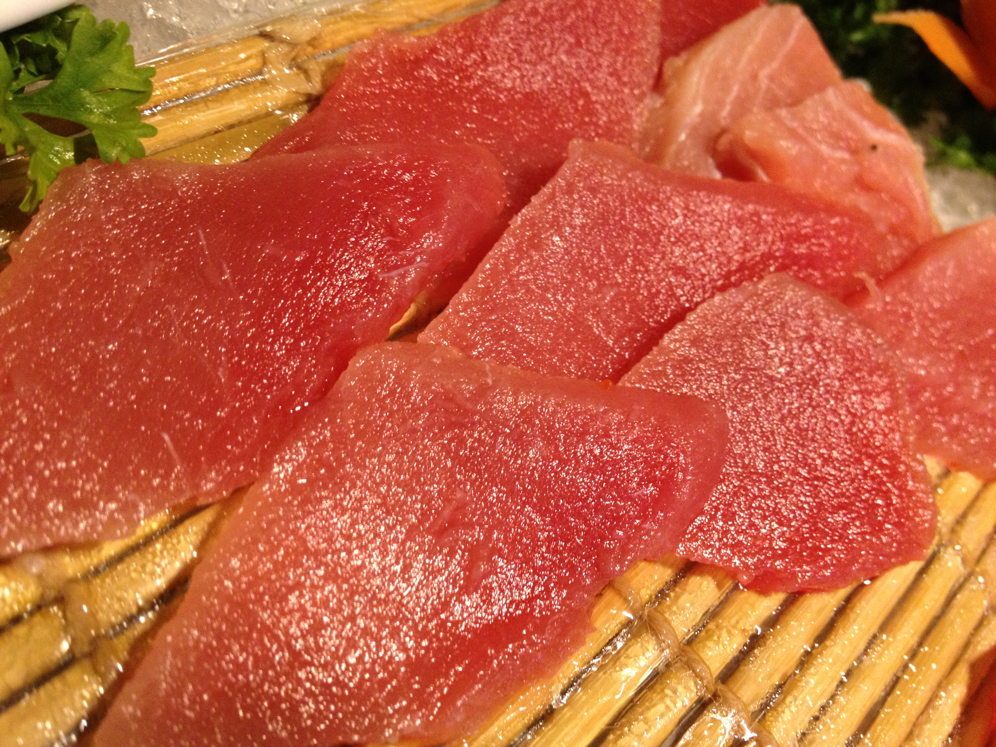 Cafe-Marco-Slices-of-glistening-tuna-sashimi