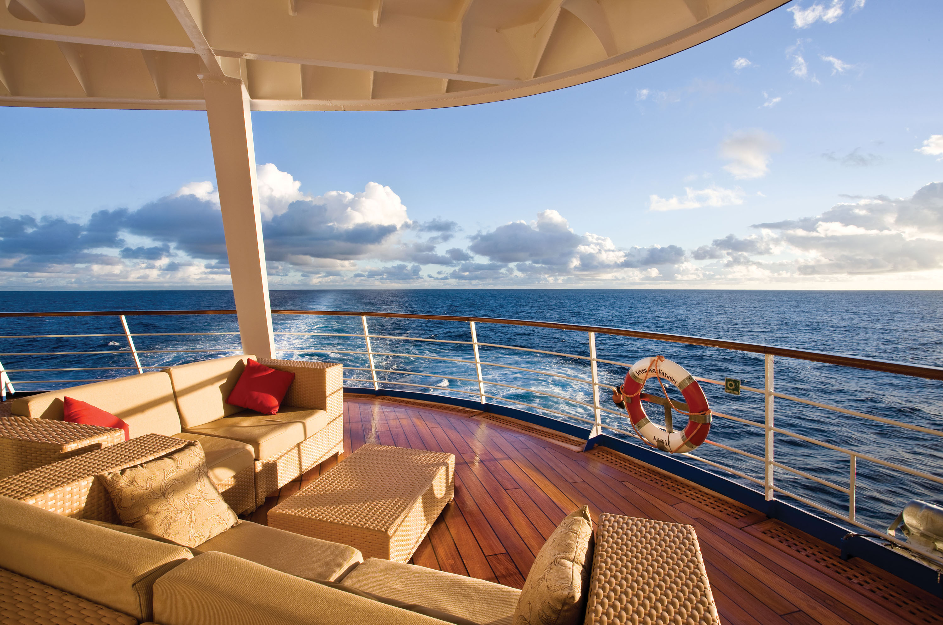 Outside Aft Deck - Deck 5 Seven Seas Voyager - Regent Seven Seas Cruises