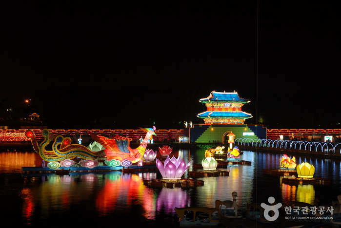 jinju-namgang-yudeung-lantern-festival-b