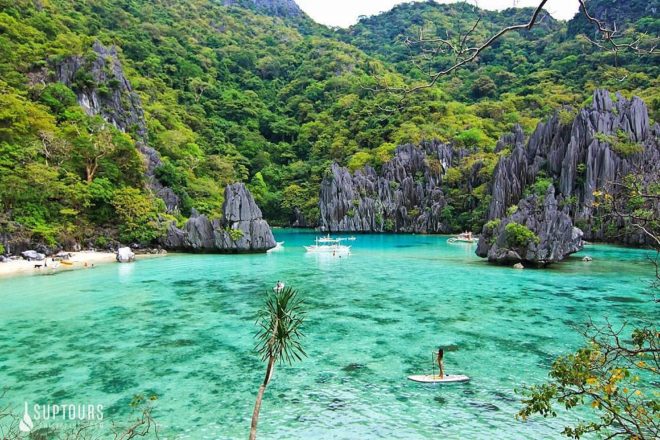 5 Places to Try Stand-Up Paddleboarding in the Philippines