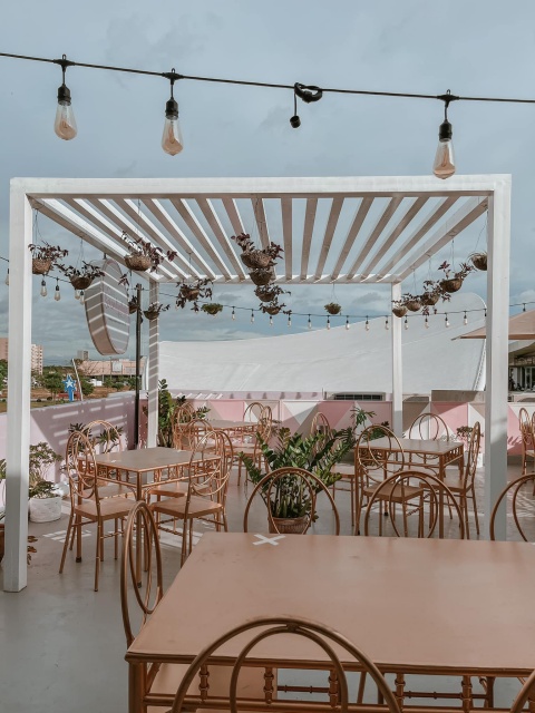 Cafe Serendipitale Rose Gold Interiors and Old Vintage House Lights