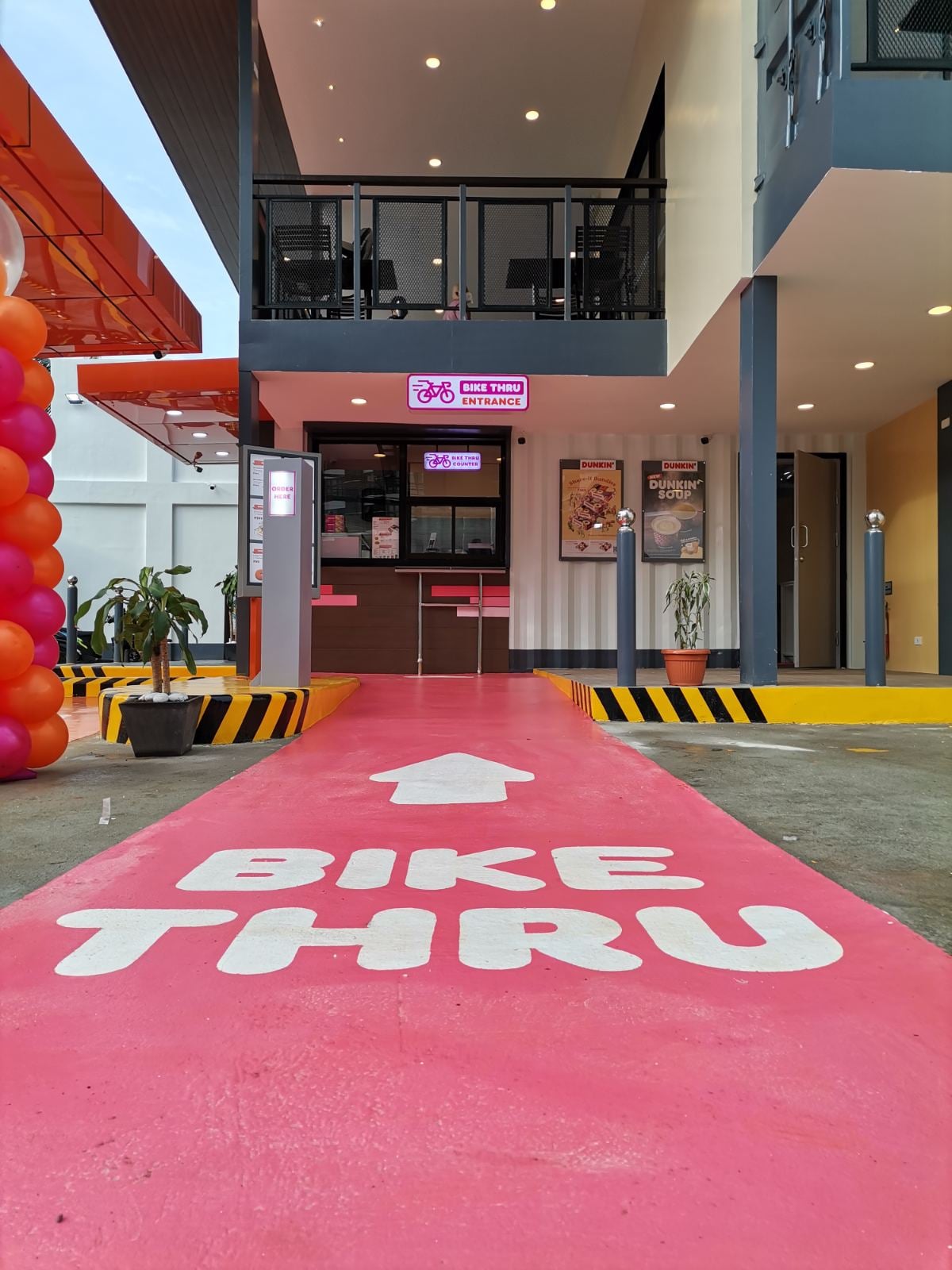 Dunkin Donuts Timog Bike Thru Lane