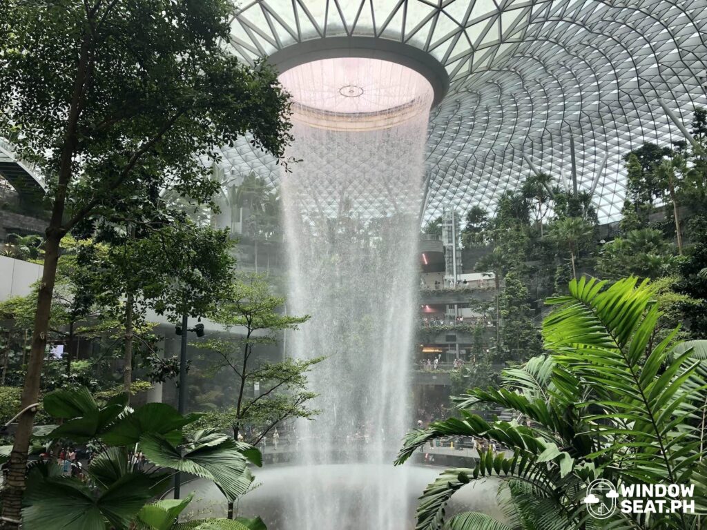 budget travel singapore